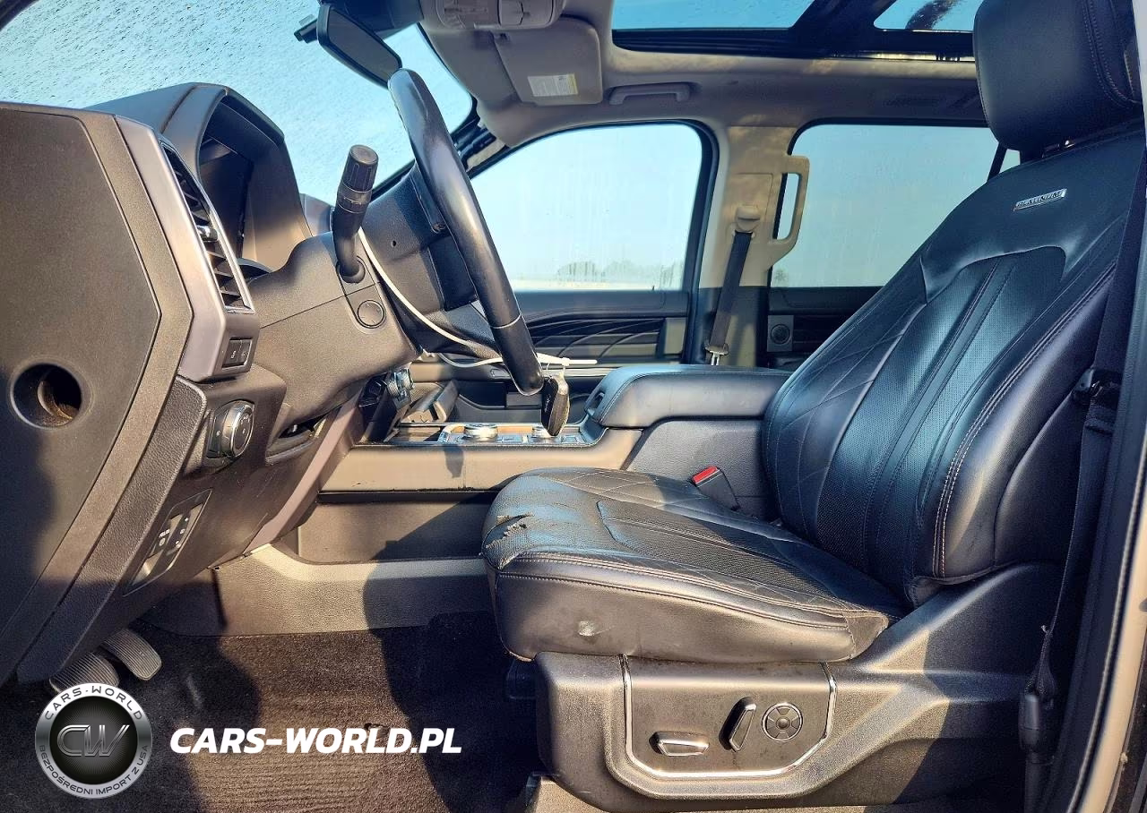 2018 Ford Expedition Max Platinum VIN:1FMJK1MT8JEA09456 - 7