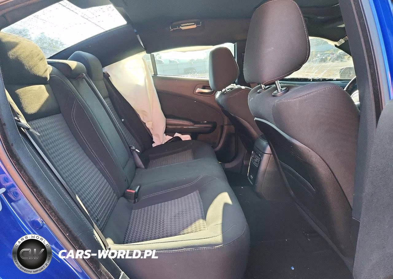 2019 Dodge Challenger Sxt VIN:2C3CDXJG9KH678951 - 11