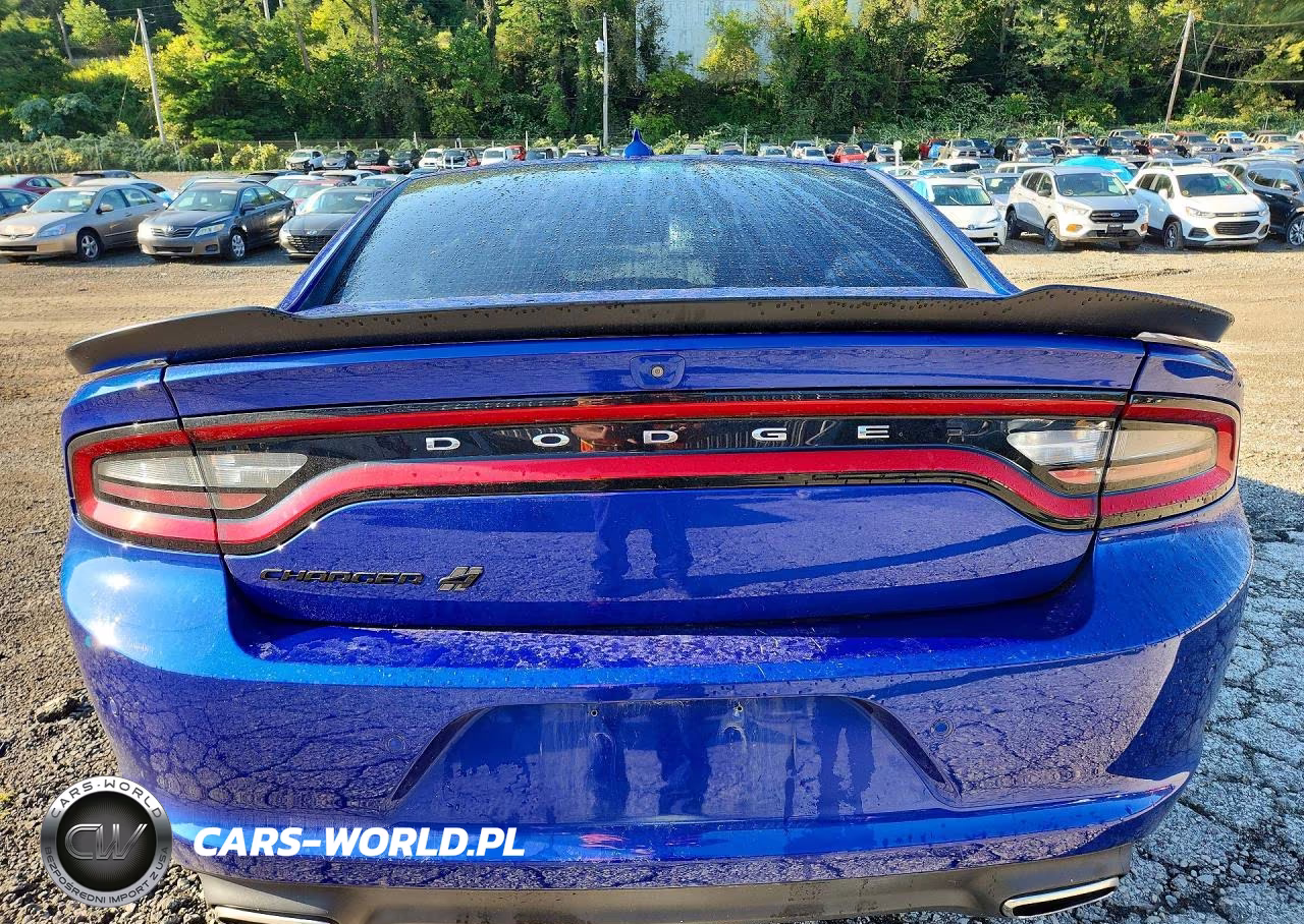 2019 Dodge Challenger Sxt VIN:2C3CDXJG9KH678951 - 6