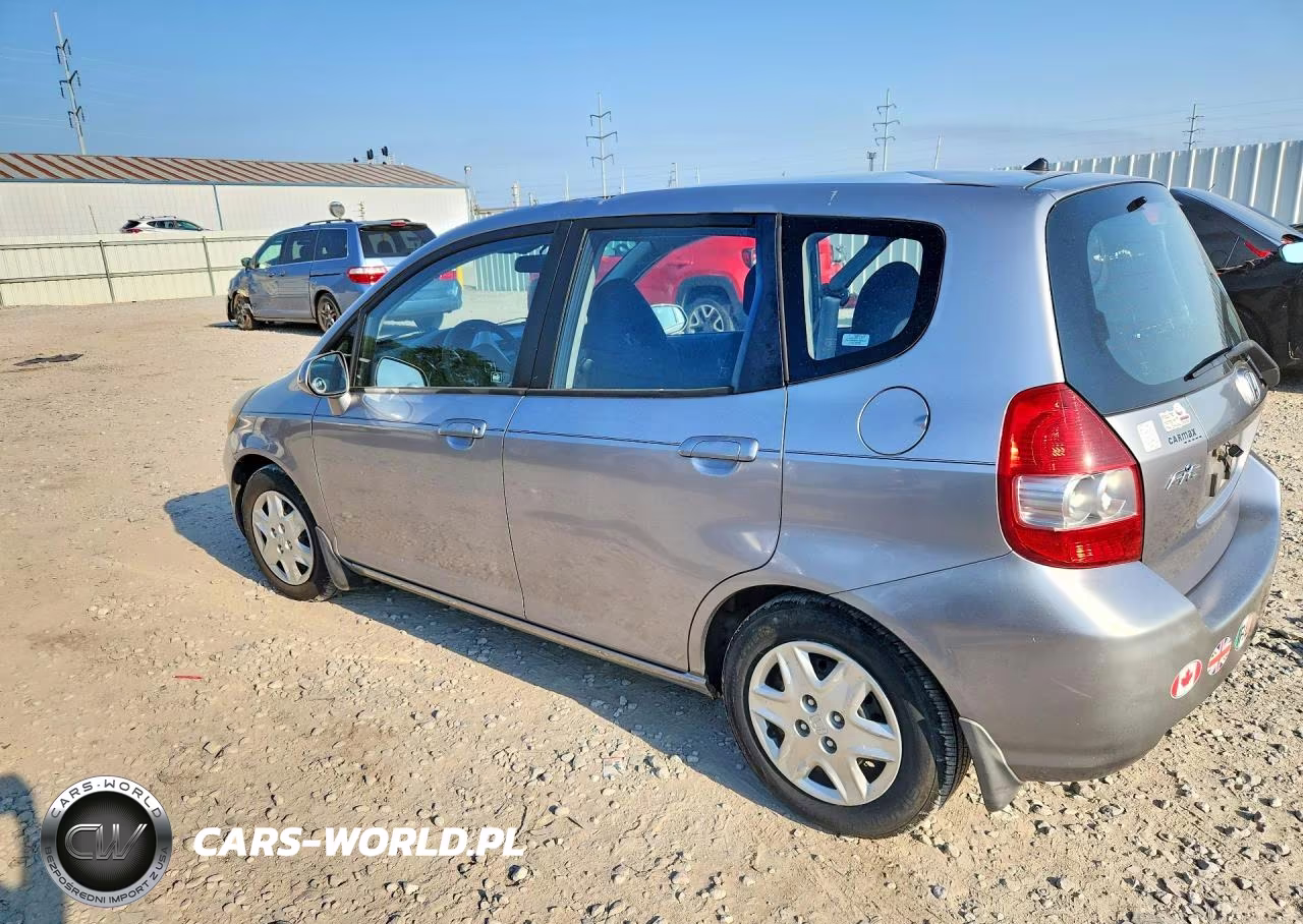 2007 Honda Fit VIN:JHMGD38447S050697 - 2