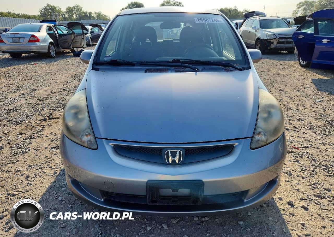 2007 Honda Fit VIN:JHMGD38447S050697 - 5