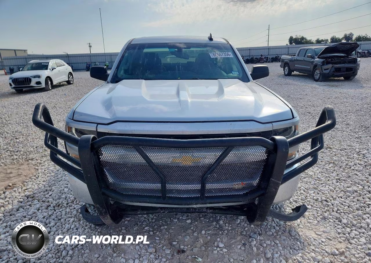 2017 Chevrolet Silverado K1500 Custom VIN:1GCVKPEC9HZ326978 - 5