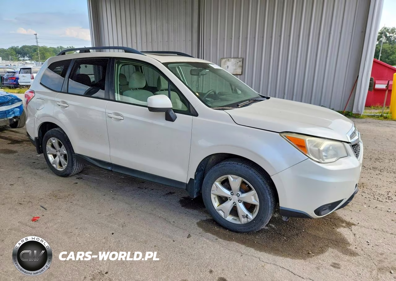 2014 Subaru Forester 2.5I Premium VIN:JF2SJAEC8EH452951 - 4