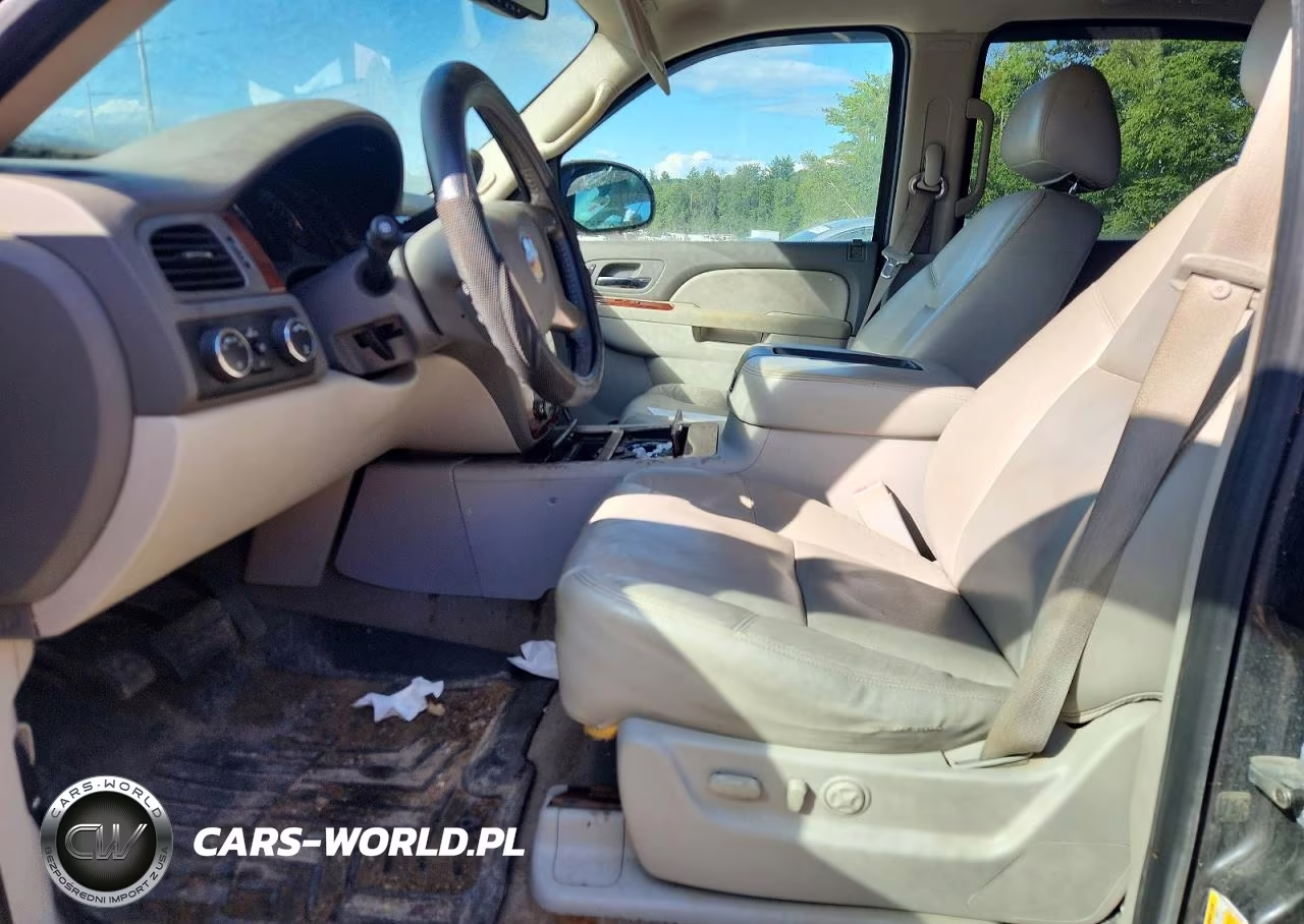 2010 Chevrolet Tahoe K1500 Ltz VIN:1GNUKCE02AR140769 - 7