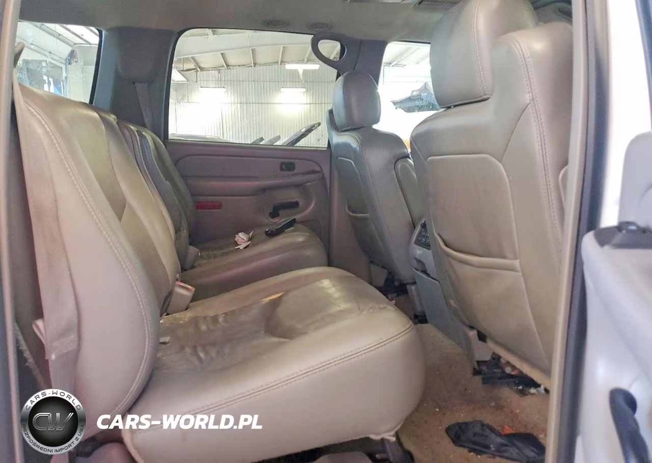 2005 Chevrolet Suburban K1500 VIN:3GNFK16Z85G147466 - 11