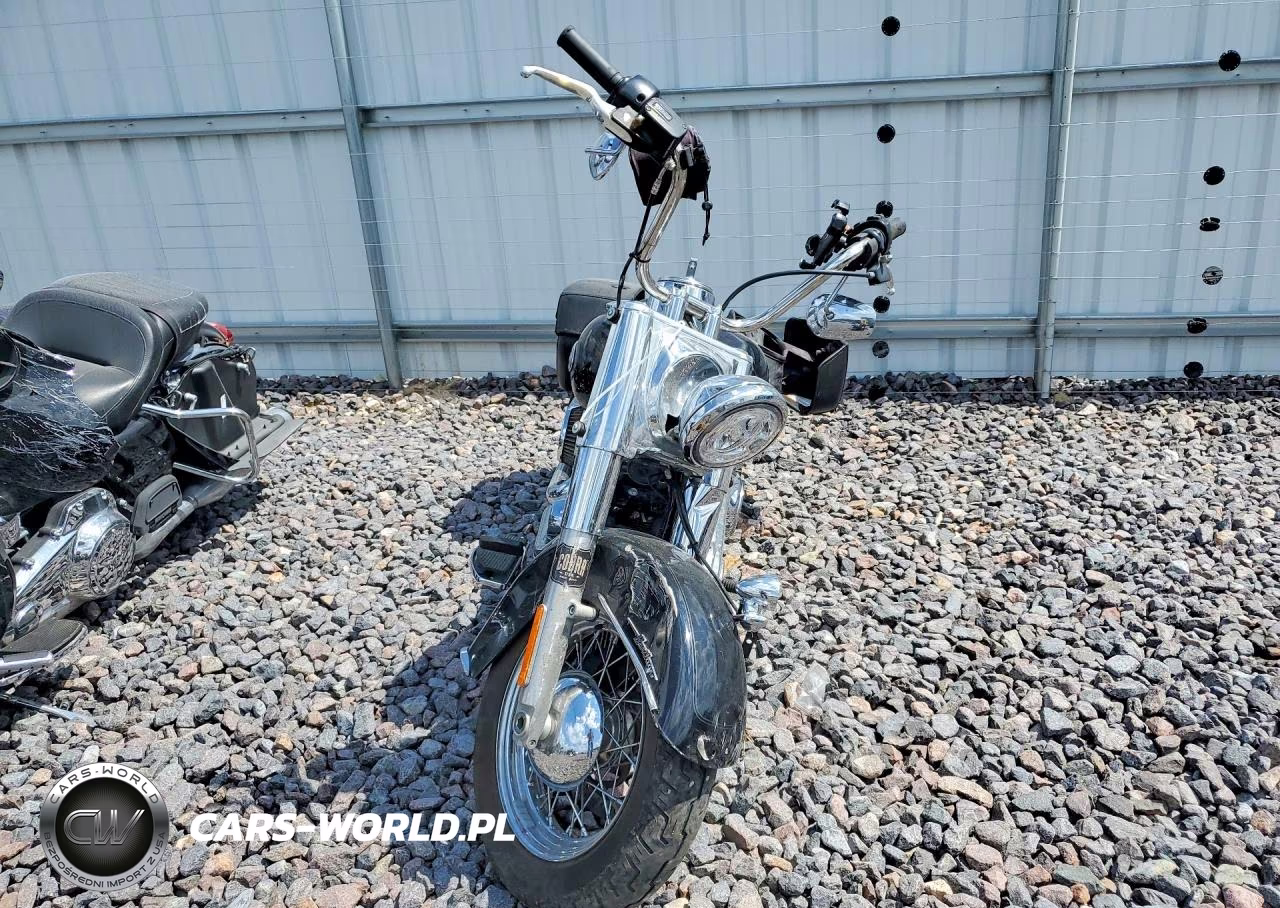 2022 Harley-Davidson Flhcs VIN:1HD1YBK1XNB034682 - 2