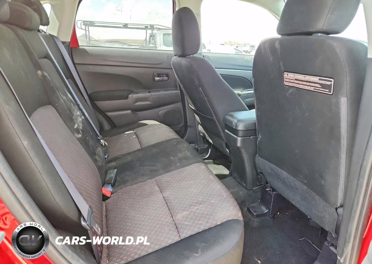 2018 Mitsubishi Outlander Sport Es VIN:JA4AR3AU4JZ023592 - 10