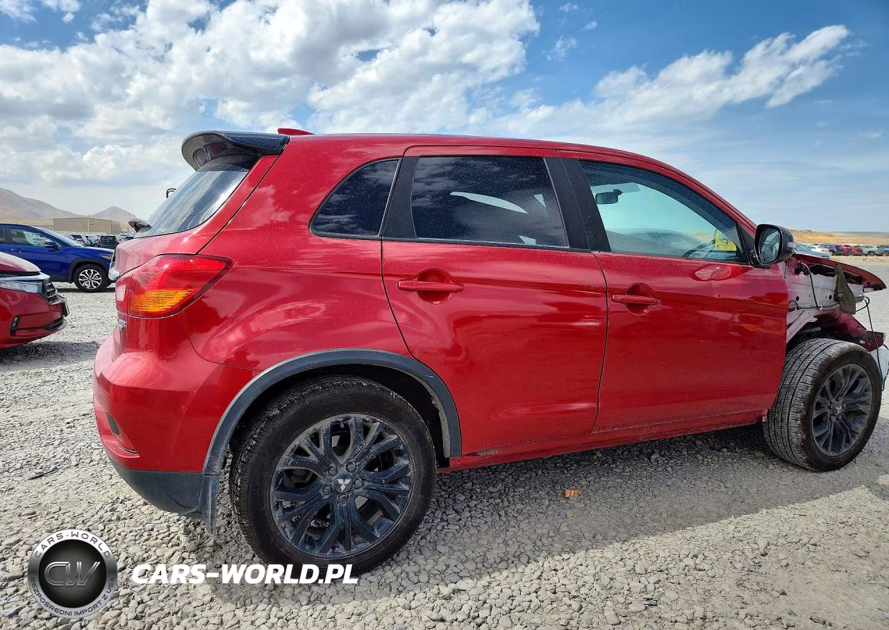 2018 Mitsubishi Outlander Sport Es VIN:JA4AR3AU4JZ023592 - 3