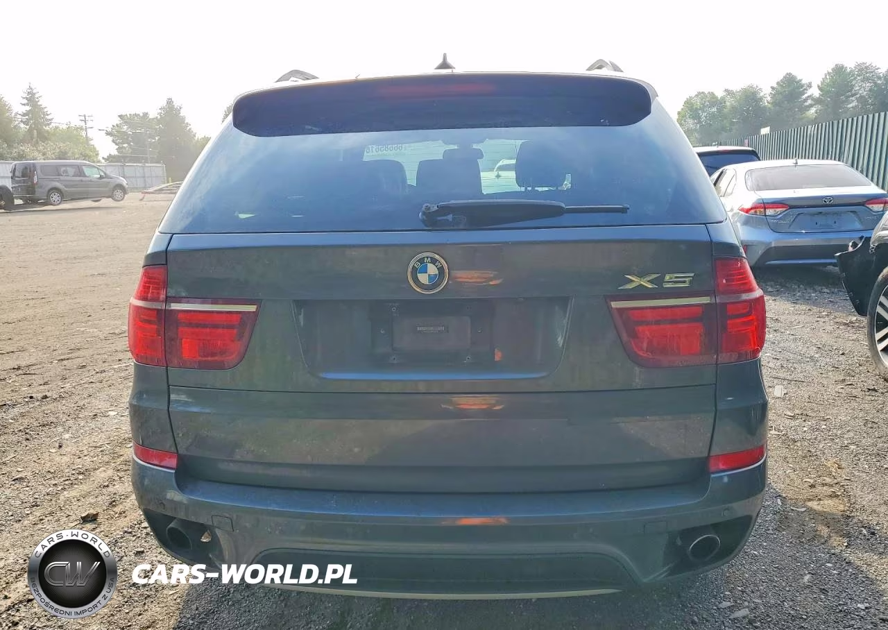 2013 BMW X5 xDrive35I VIN:5UXZV4C59D0E00301 - 6