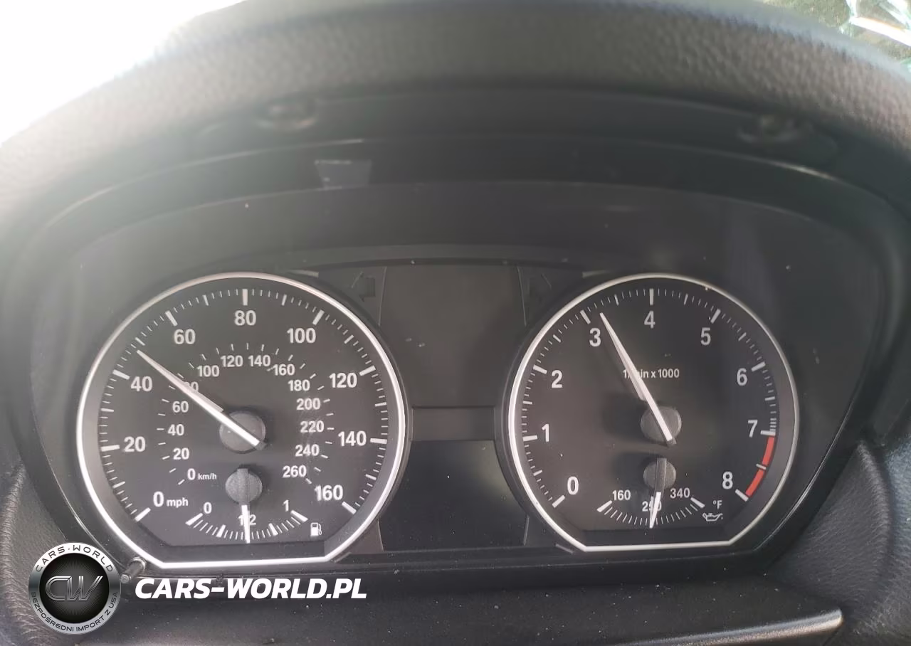 2012 BMW 135 I VIN:WBAUC9C54CVM12916 - 9