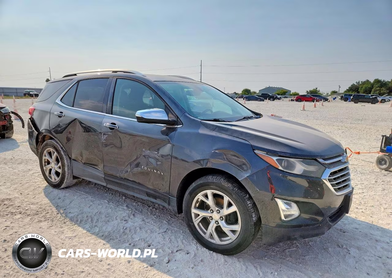 2018 Chevrolet Equinox Premier VIN:3GNAXMEV1JS588813 - 4