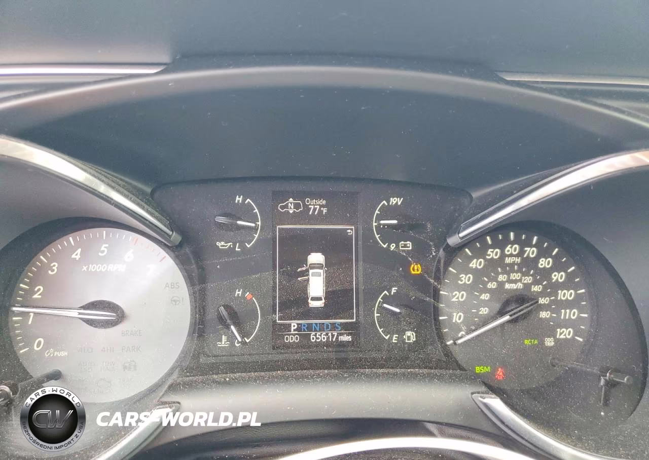 2020 Toyota Sequoia Platinum VIN:5TDDY5G18LS180187 - 9