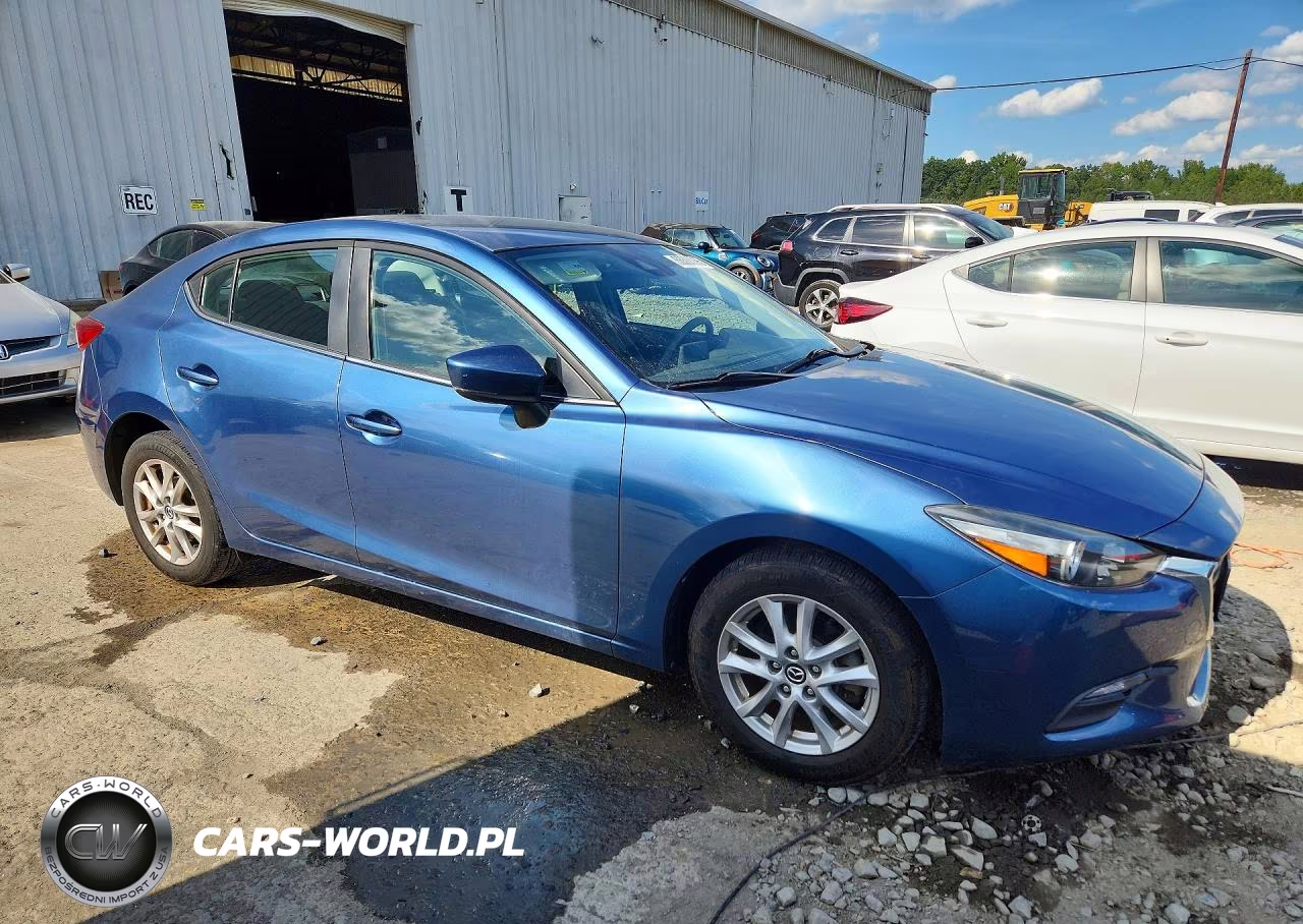 2018 Mazda 3 Sport VIN:3MZBN1U75JM196424 - 4
