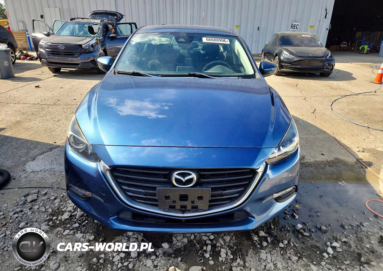 2018 Mazda 3 Sport VIN:3MZBN1U75JM196424 - 5
