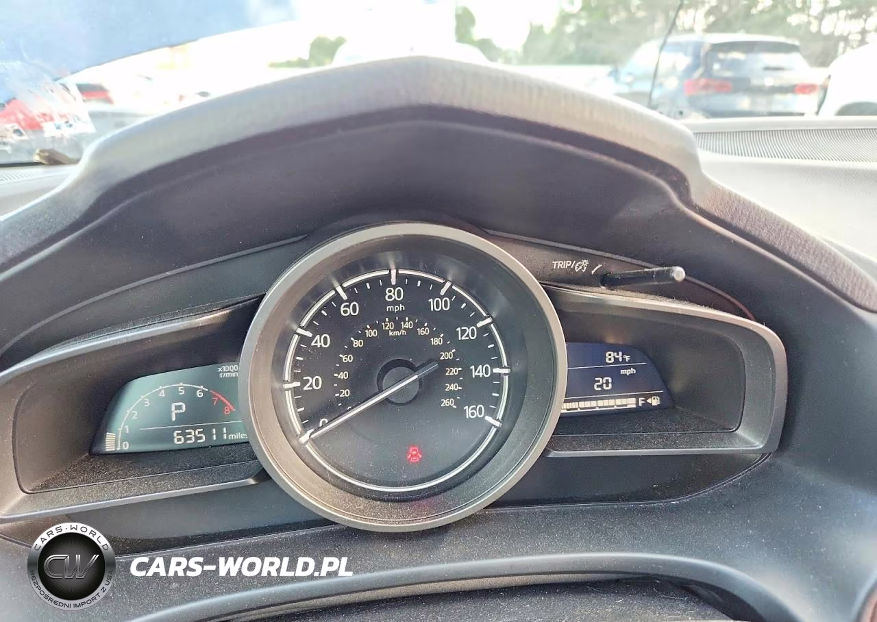 2018 Mazda 3 Sport VIN:3MZBN1U75JM196424 - 9