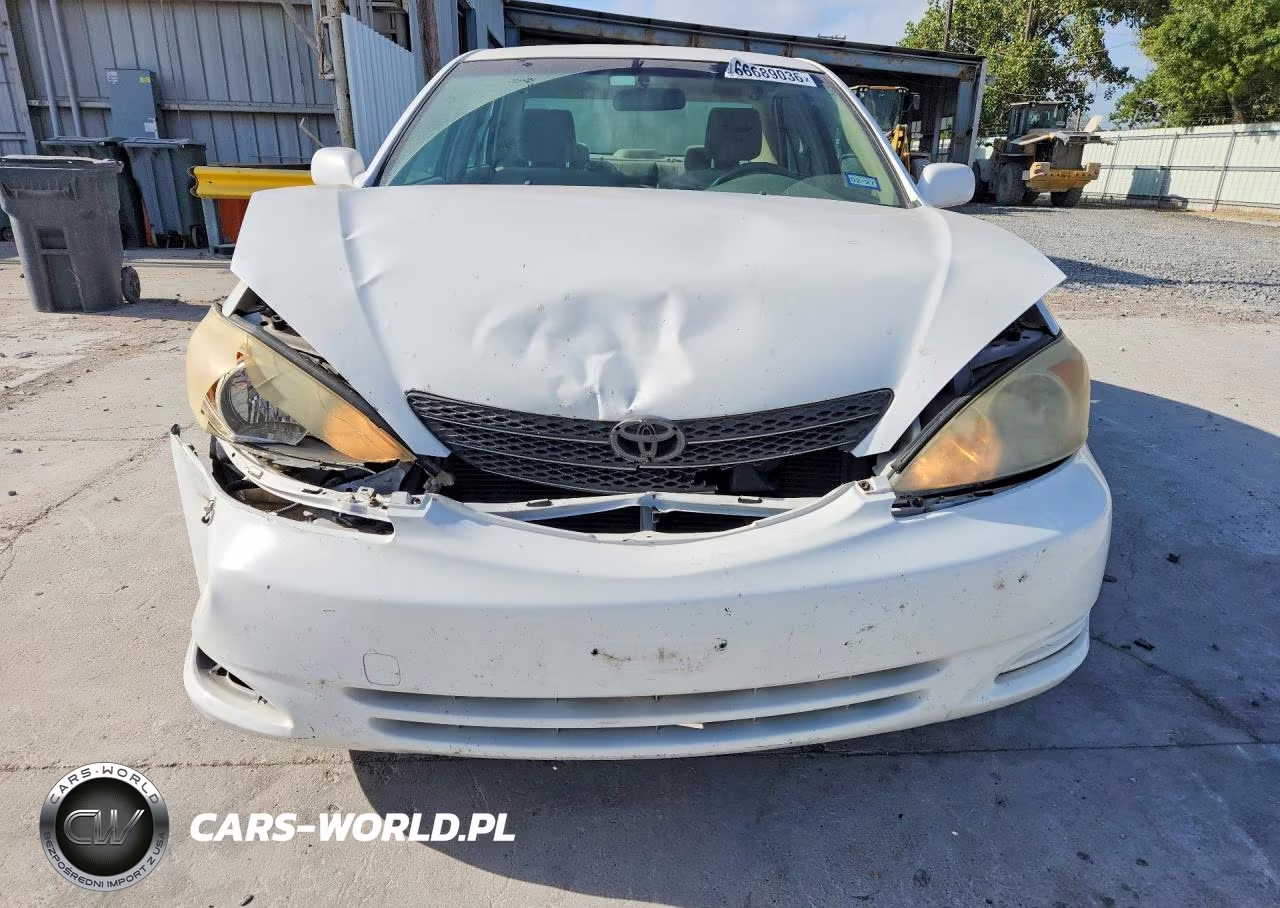 2004 Toyota Camry VIN:JTDBE32K640272827 - 5