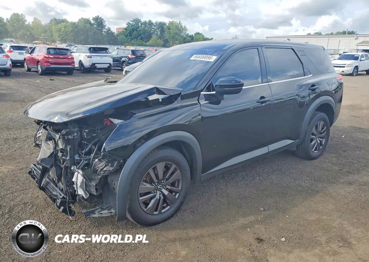 2022 Nissan Pathfinder S