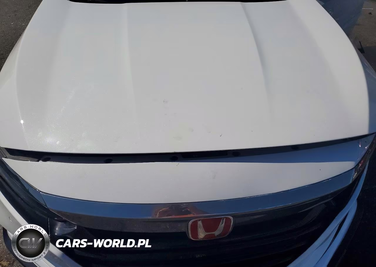 2018 Honda Accord Touring VIN:1HGCV1F94JA010022 - 11