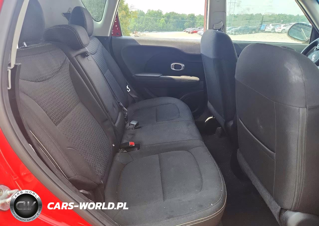 2014 Kia Soul + VIN:KNDJP3A52E7726761 - 10