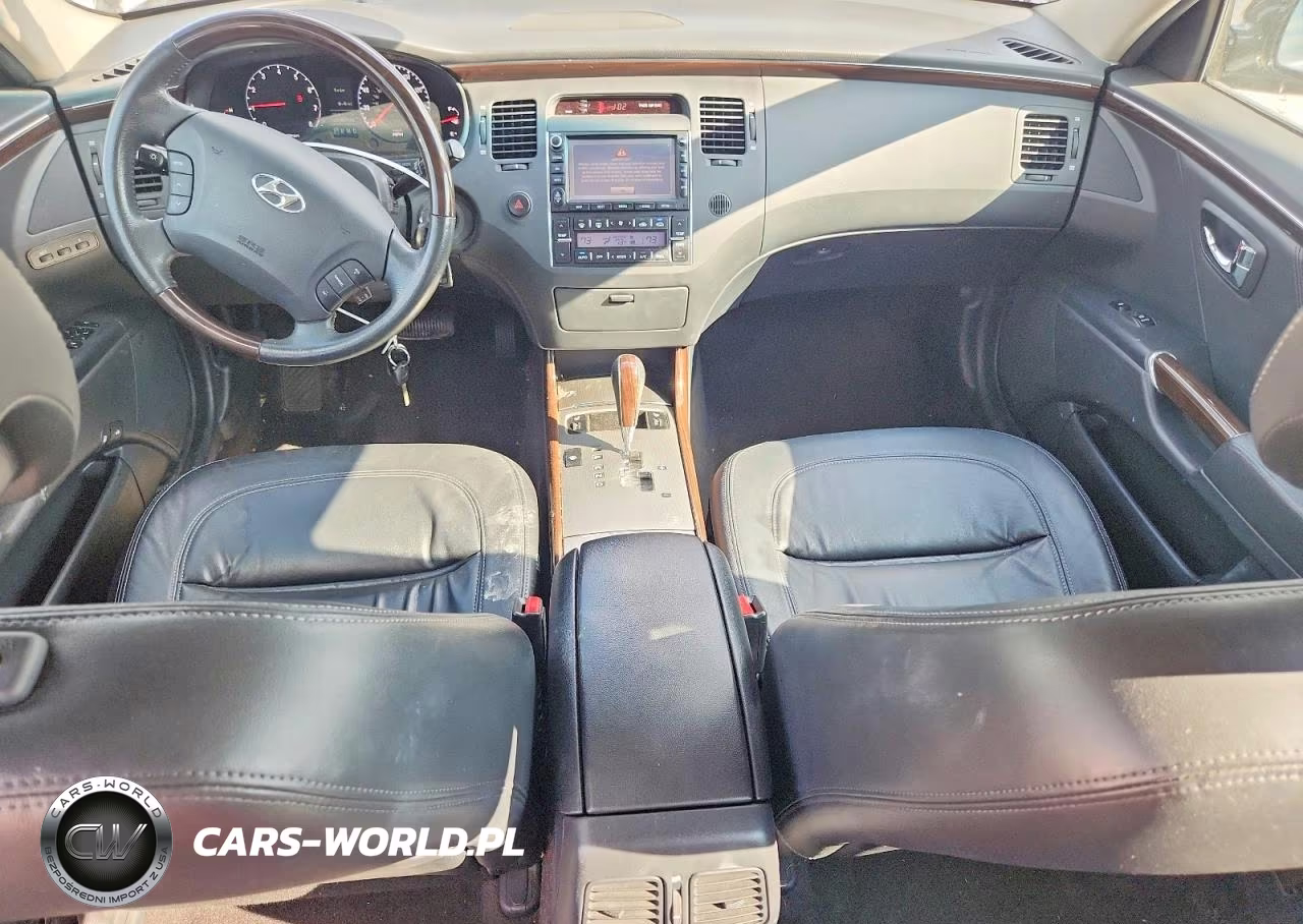 2010 Hyundai Azera Limited VIN:KMHFC4DF8AA451031 - 8