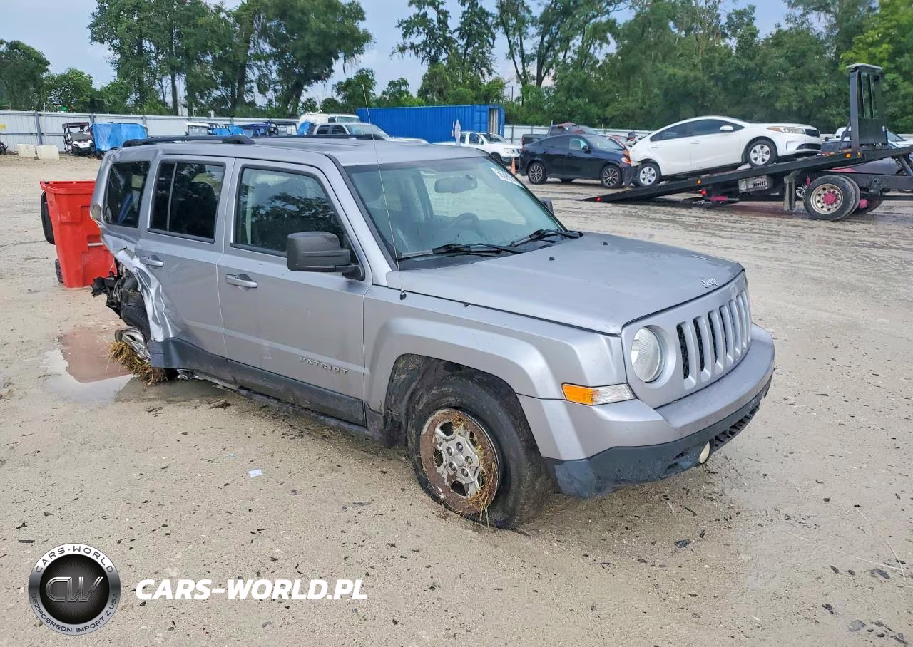2016 Jeep Patriot Sport VIN:1C4NJPBA0GD659636 - 4