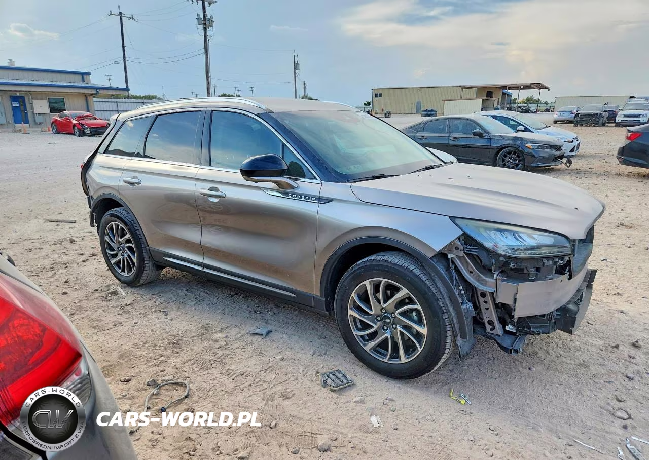 2021 Lincoln Corsair VIN:5LMCJ1C90MUL05614 - 4