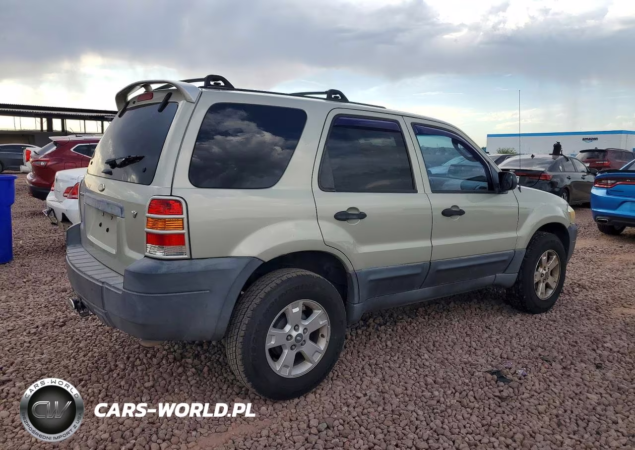 2005 Ford Escape Xlt VIN:1FMCU03195KE49111 - 3