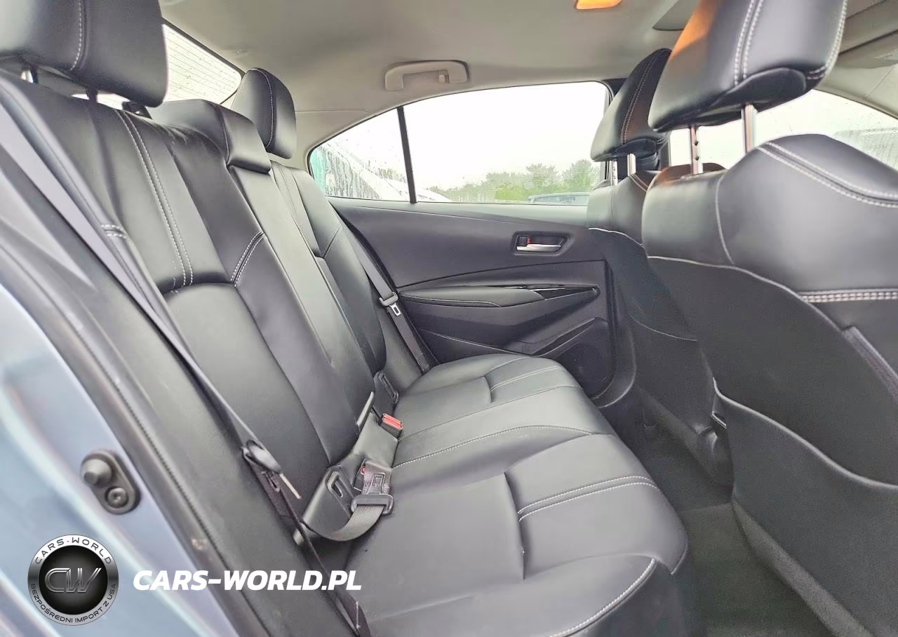 2020 Toyota Corolla Xle VIN:JTDFPRAE4LJ015765 - 10