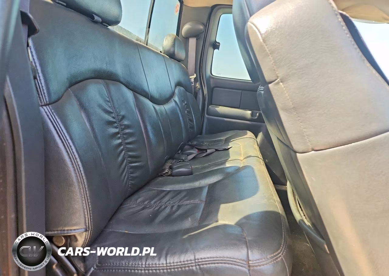 2002 Chevrolet Silverado K1500 VIN:2GCEK19TX21328861 - 10