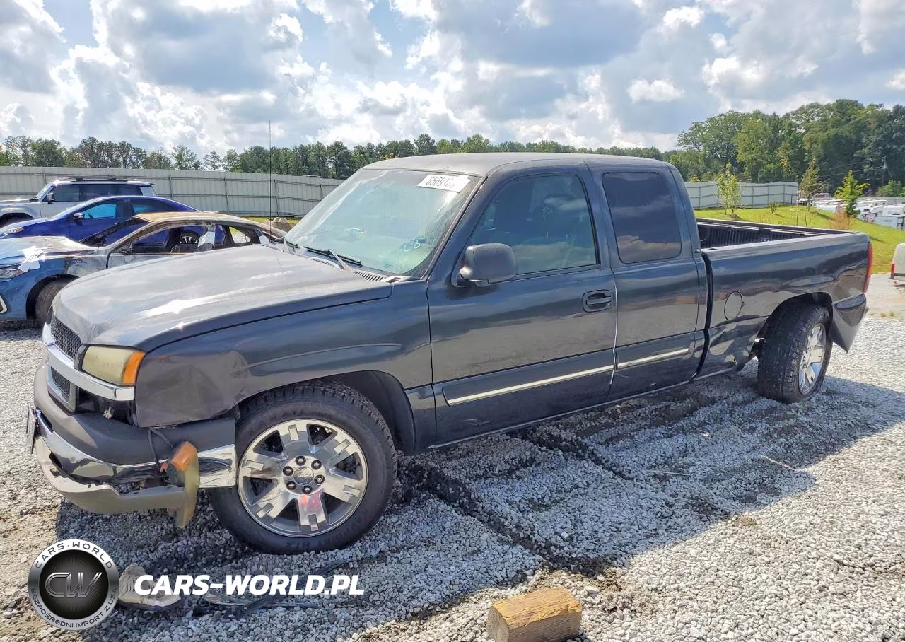 2003 Chevrolet Silverado C1500 VIN:2GCEC19VX31272968 - 1