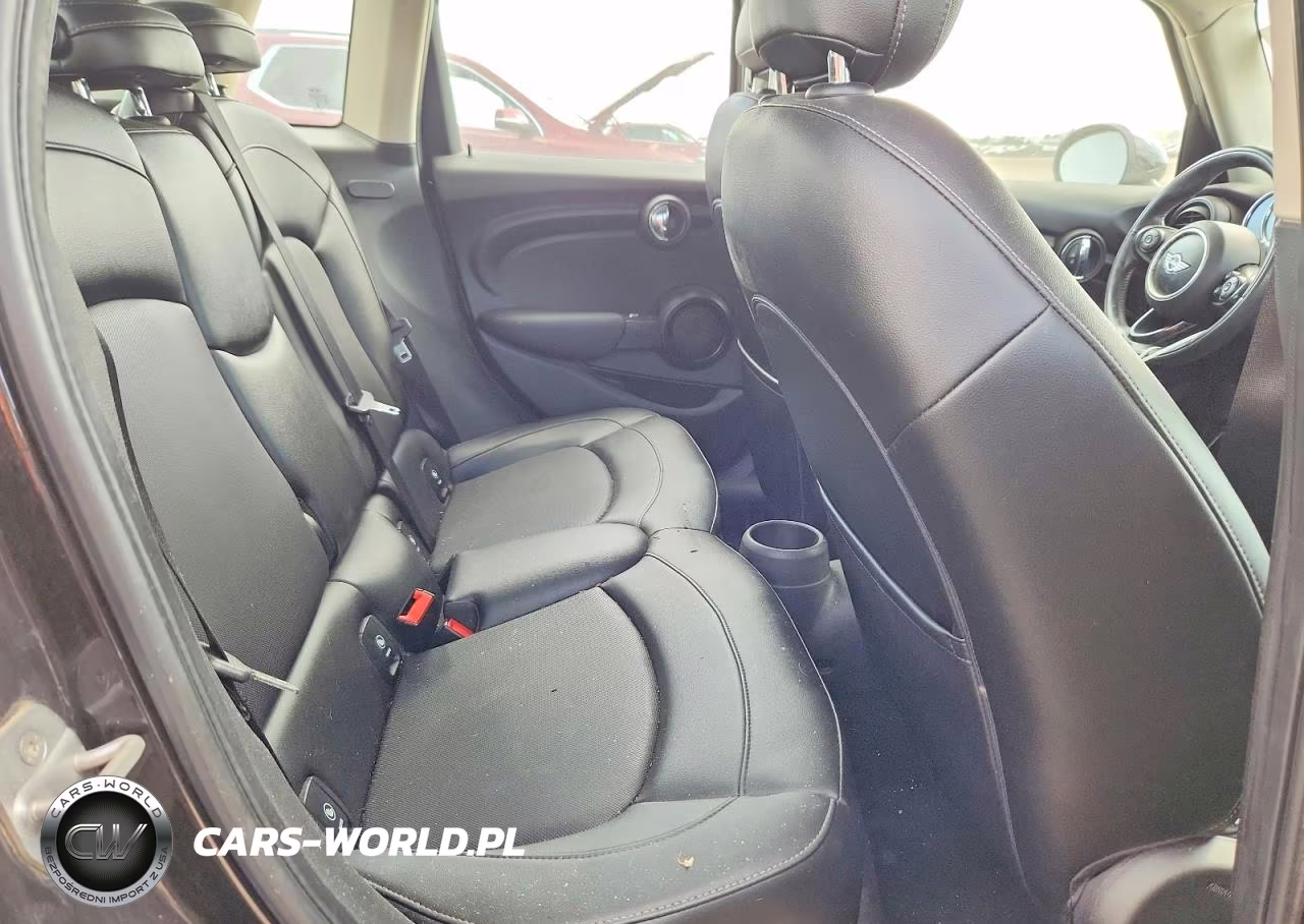 2015 Mini Cooper VIN:WMWXS5C57FT833554 - 10