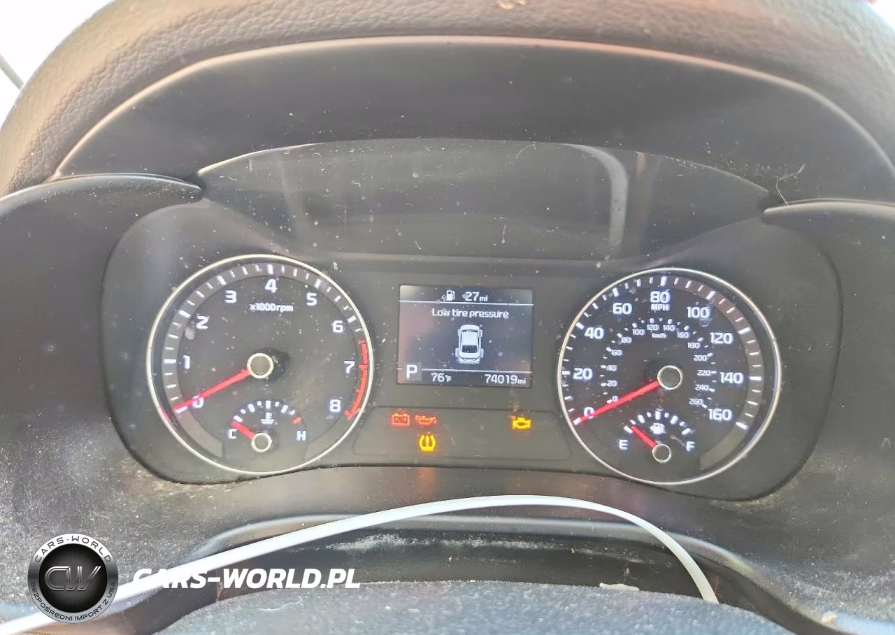 2019 Kia Forte Lxs VIN:3KPF24AD5KE137653 - 9