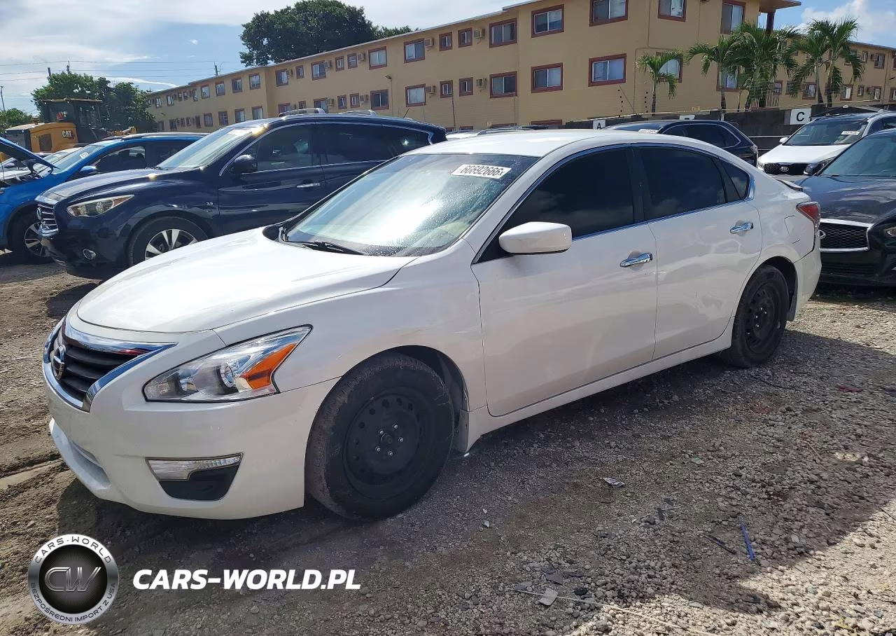 2014 Nissan Altima 2.5 S – zdjęcie 1 z 13