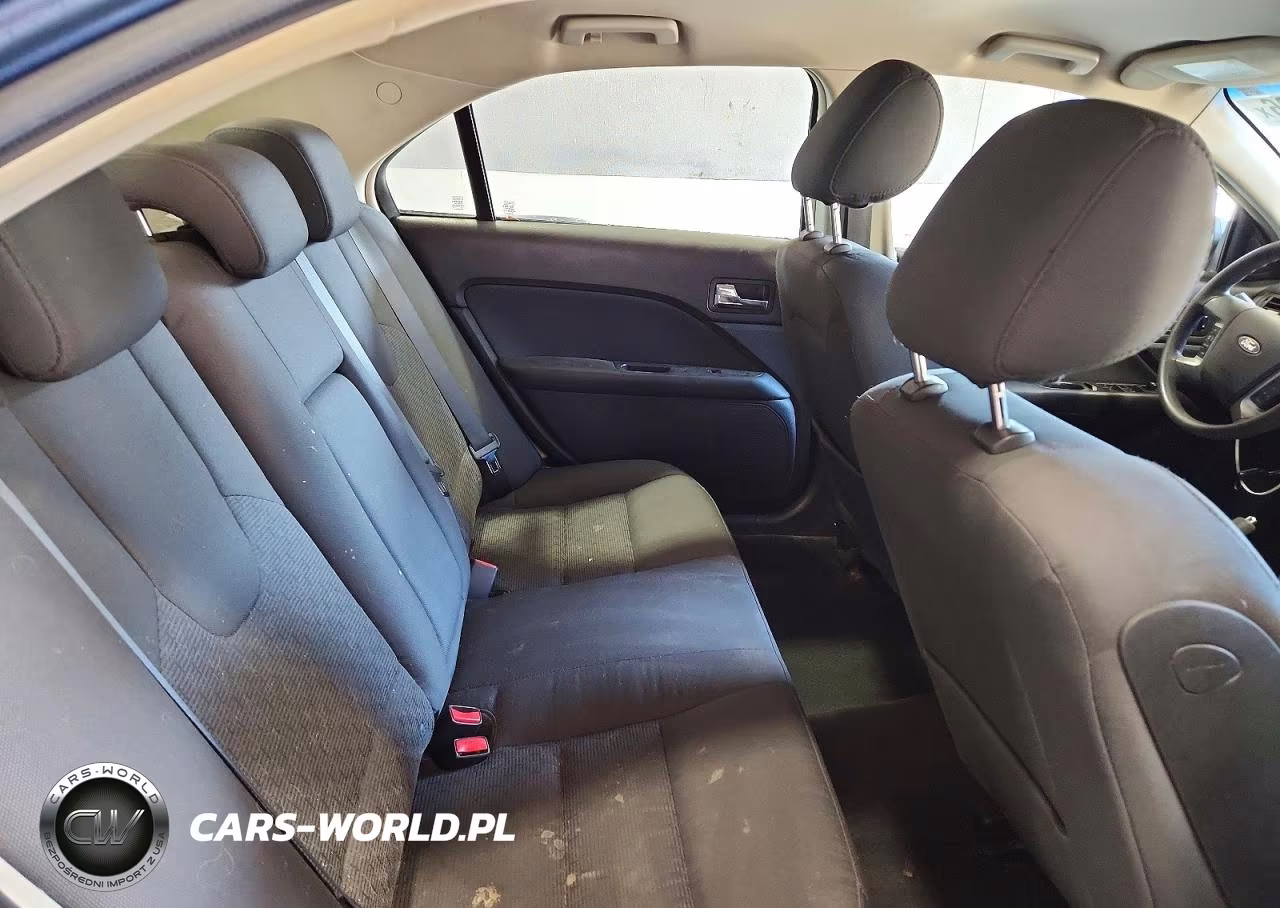 2010 Ford Fusion Se VIN:3FAHP0HA4AR414840 - 10