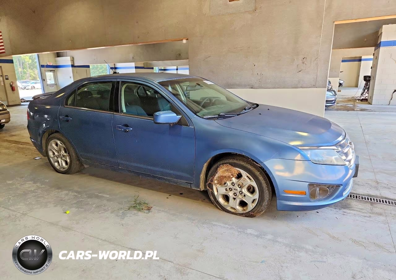 2010 Ford Fusion Se VIN:3FAHP0HA4AR414840 - 4