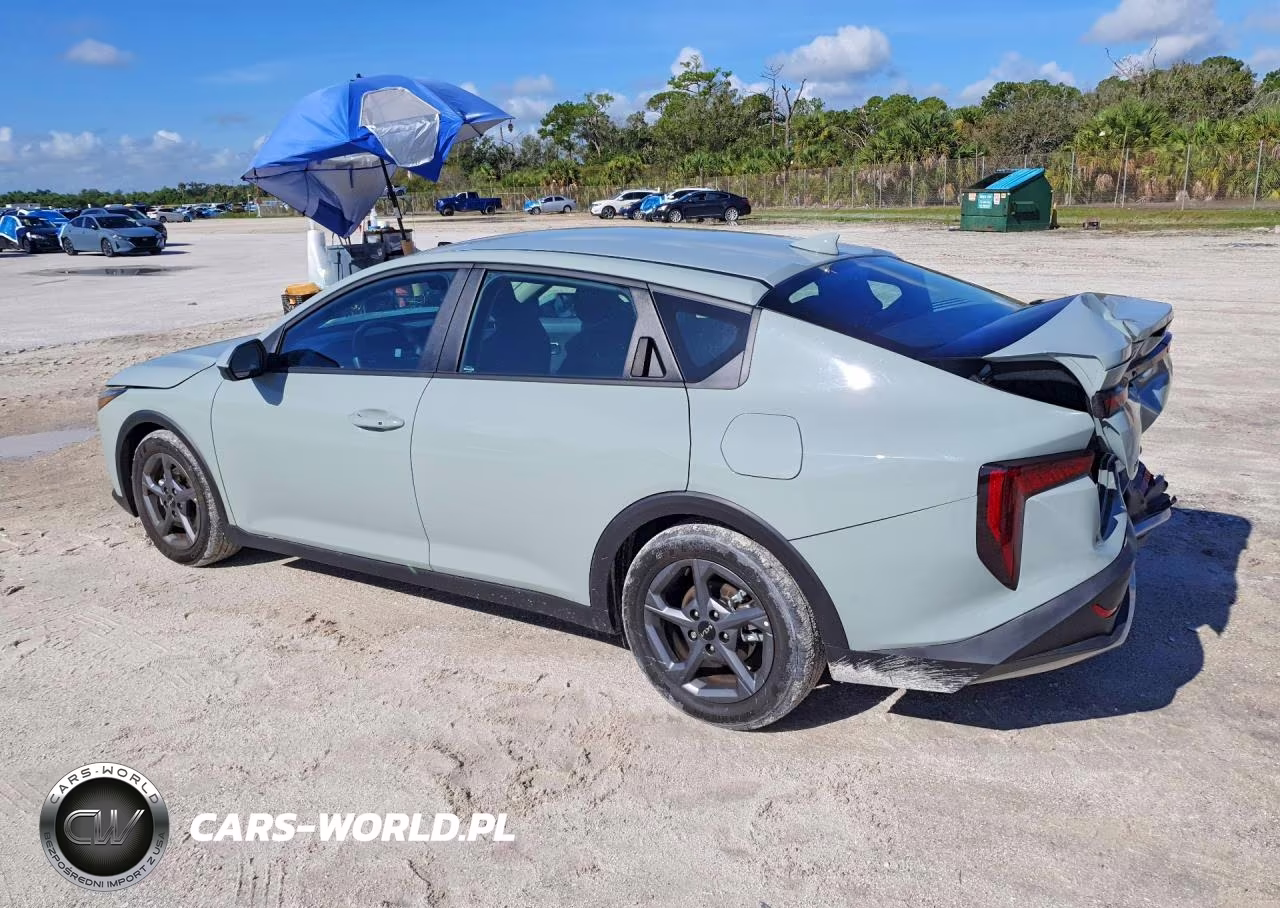 2026 Kia K4 Lxs VIN:3KPFT4DE6TE332907 - 2