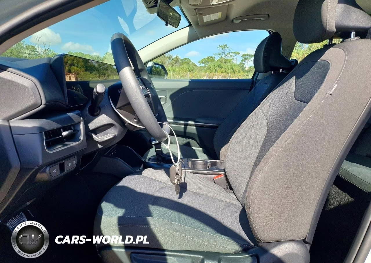 2026 Kia K4 Lxs VIN:3KPFT4DE6TE332907 - 7