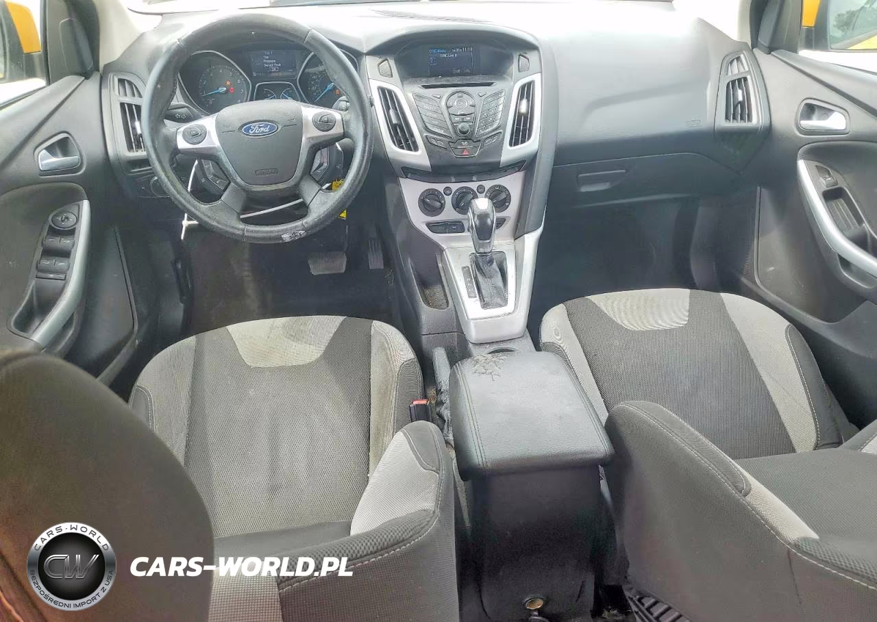 2012 Ford Focus Se VIN:1FAHP3K27CL183100 - 8