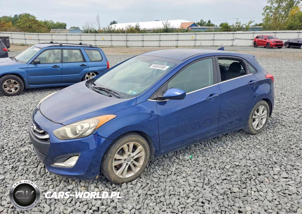2013 Hyundai Elantra Gt Base VIN:KMHD35LE3DU085603 - 1