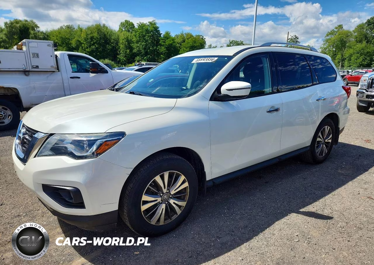 2017 Nissan Pathfinder Sv – zdjęcie 1 z 13