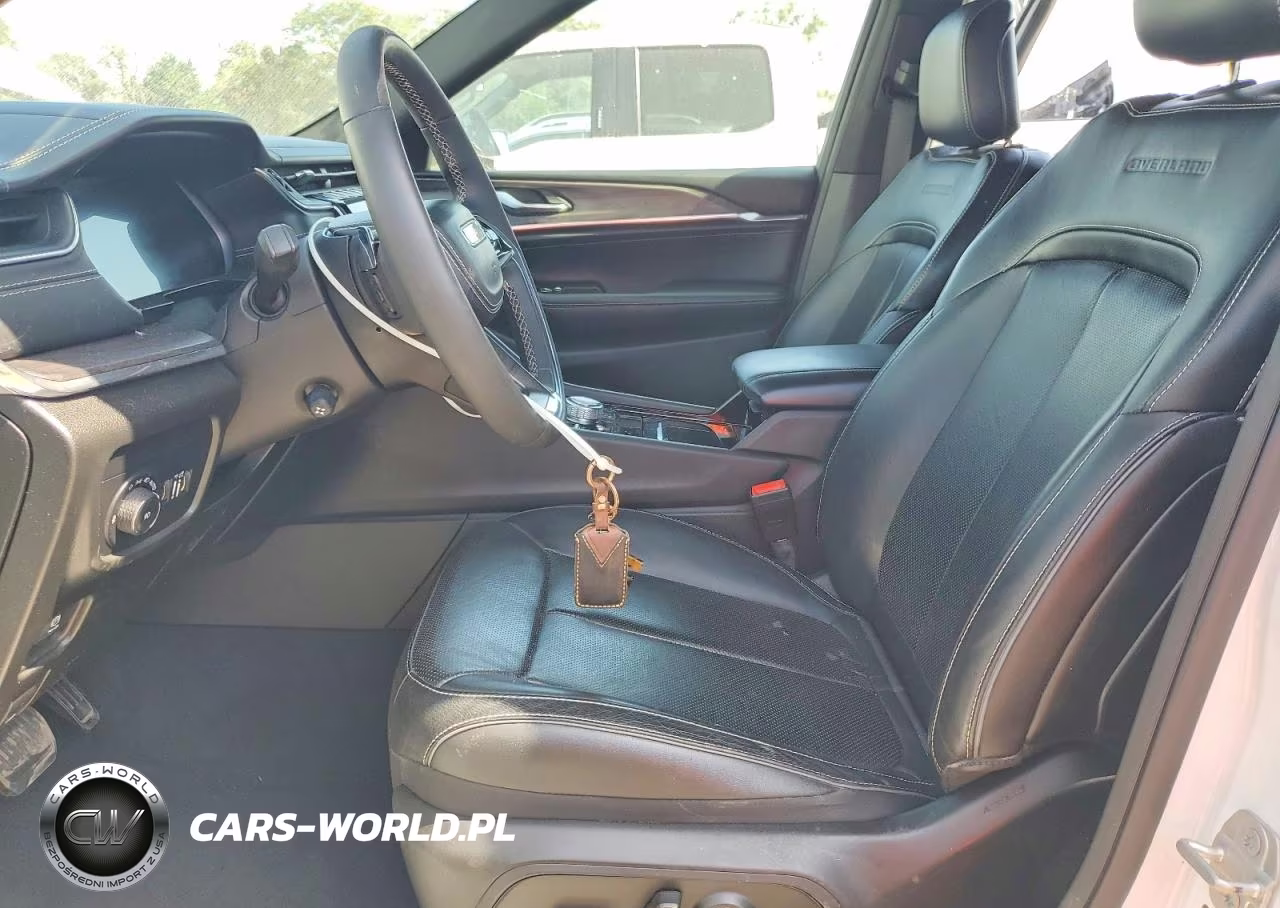 2023 Jeep Grand Cherokee L Overland VIN:1C4RJKDG5P8882446 - 7