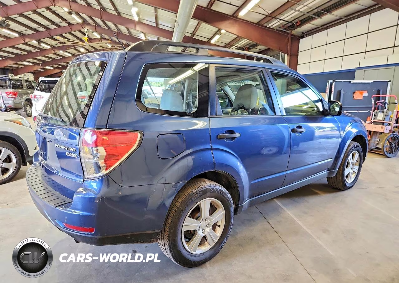 2013 Subaru Forester 2.5X VIN:JF2SHABC9DH413431 - 3