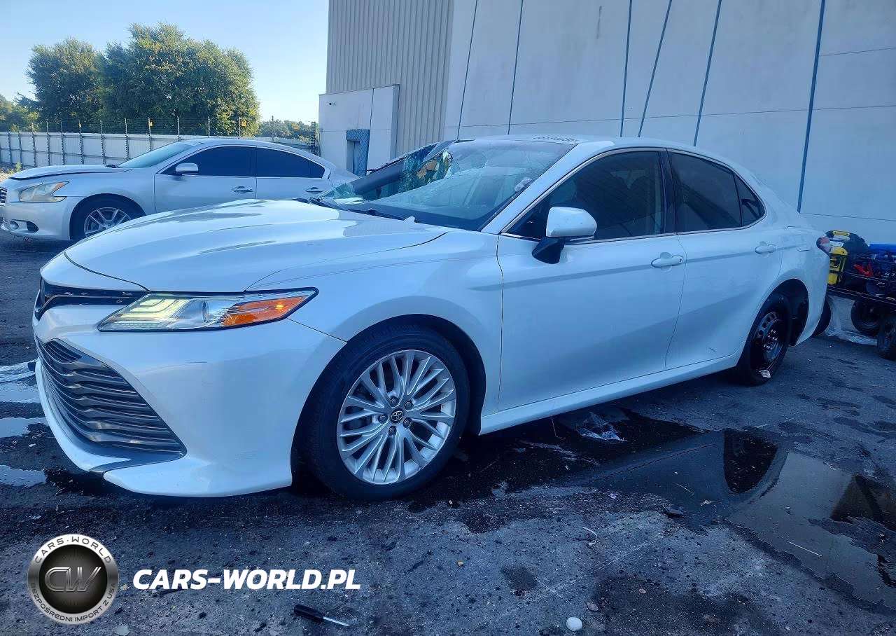 2020 Toyota Camry Xle