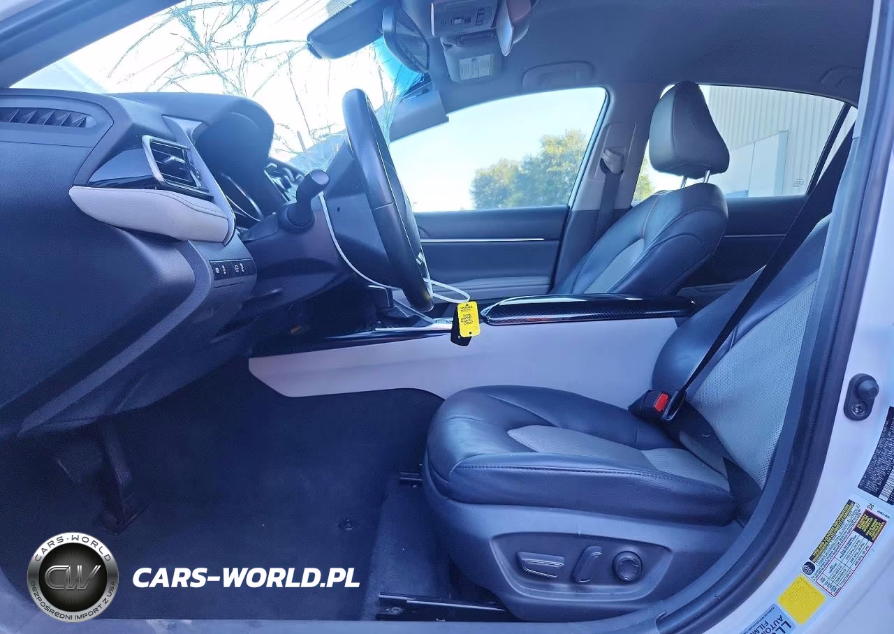 2020 Toyota Camry Xle VIN:4T1F11AK9LU936124 - 7
