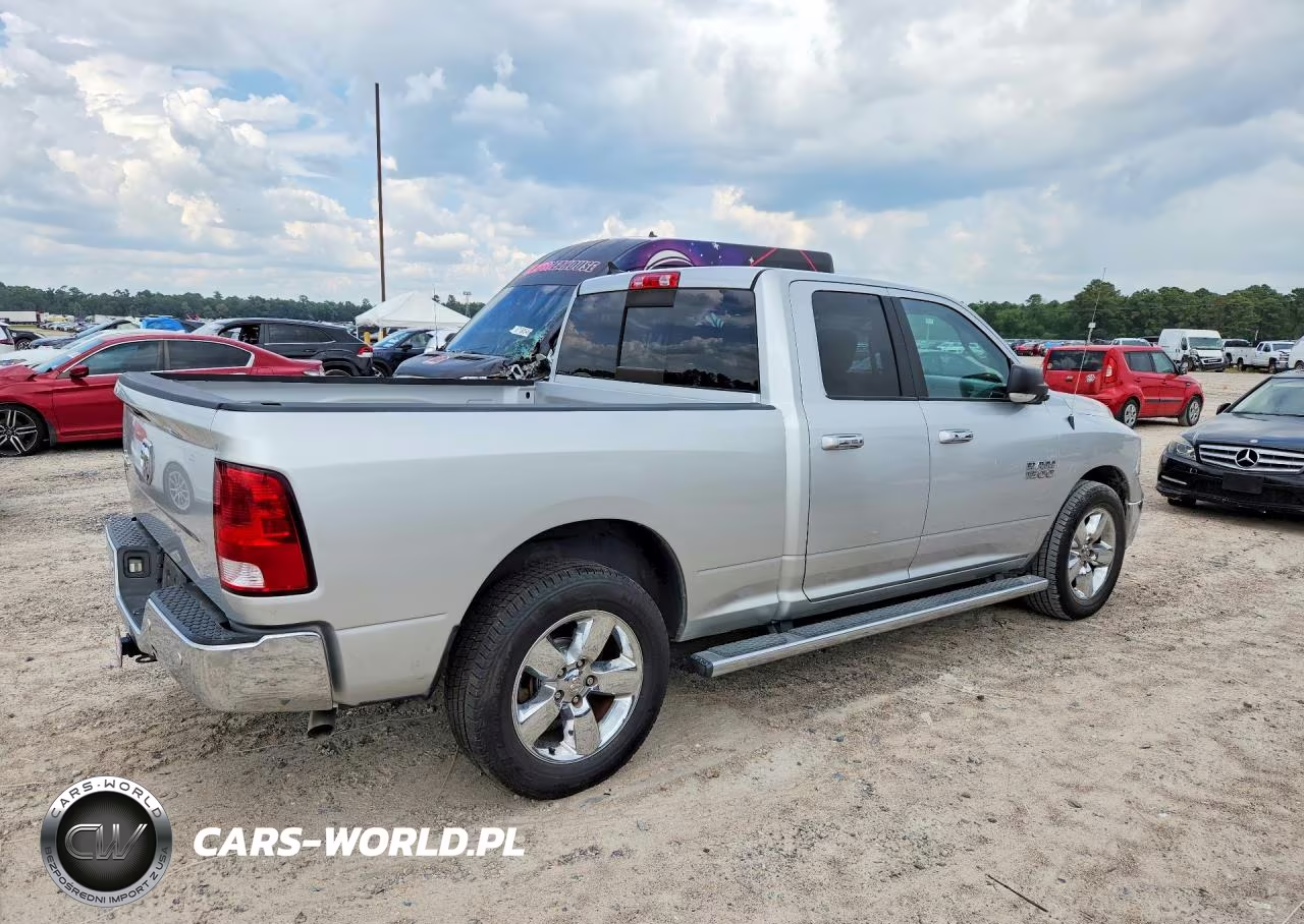 2018 Ram 1500 Slt VIN:1C6RR6GG4JS209404 - 3