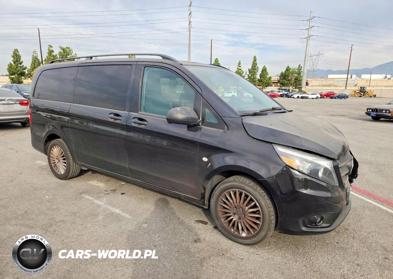 2018 Mercedes-Benz Metris VIN:WD4PG2EE4J3479698 - 4