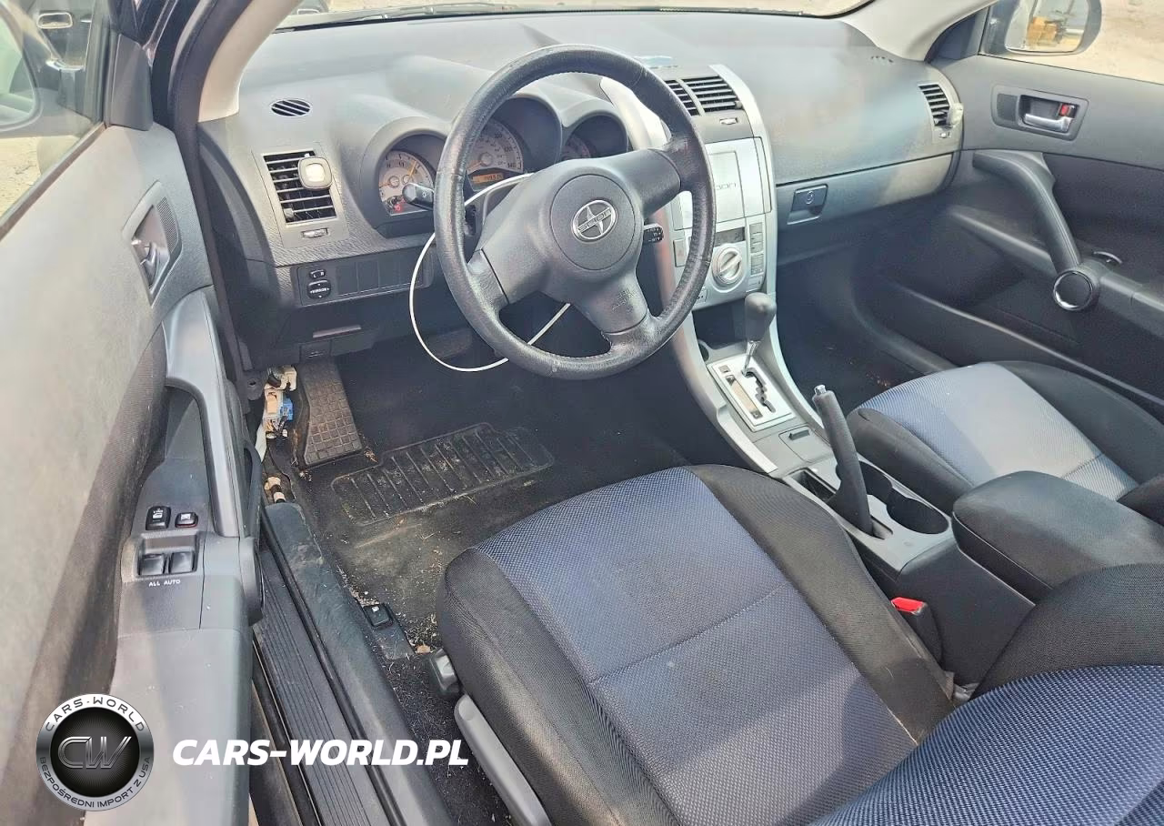 2005 Scion Tc Base VIN:JTKDE177550054180 - 8