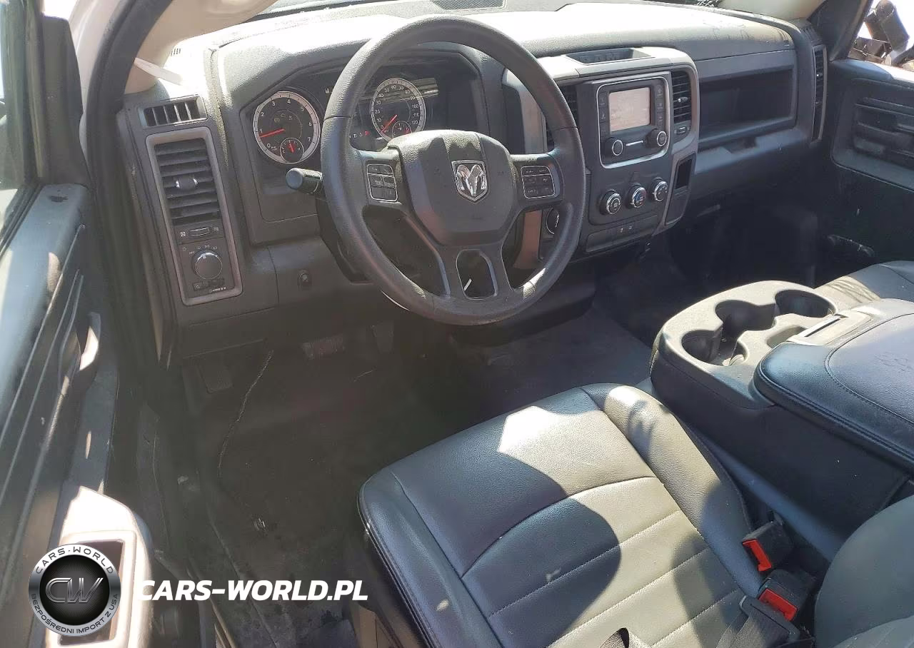 2023 Ram 1500 Classic Tradesman VIN:3C6JR6DG4PG550318 - 8