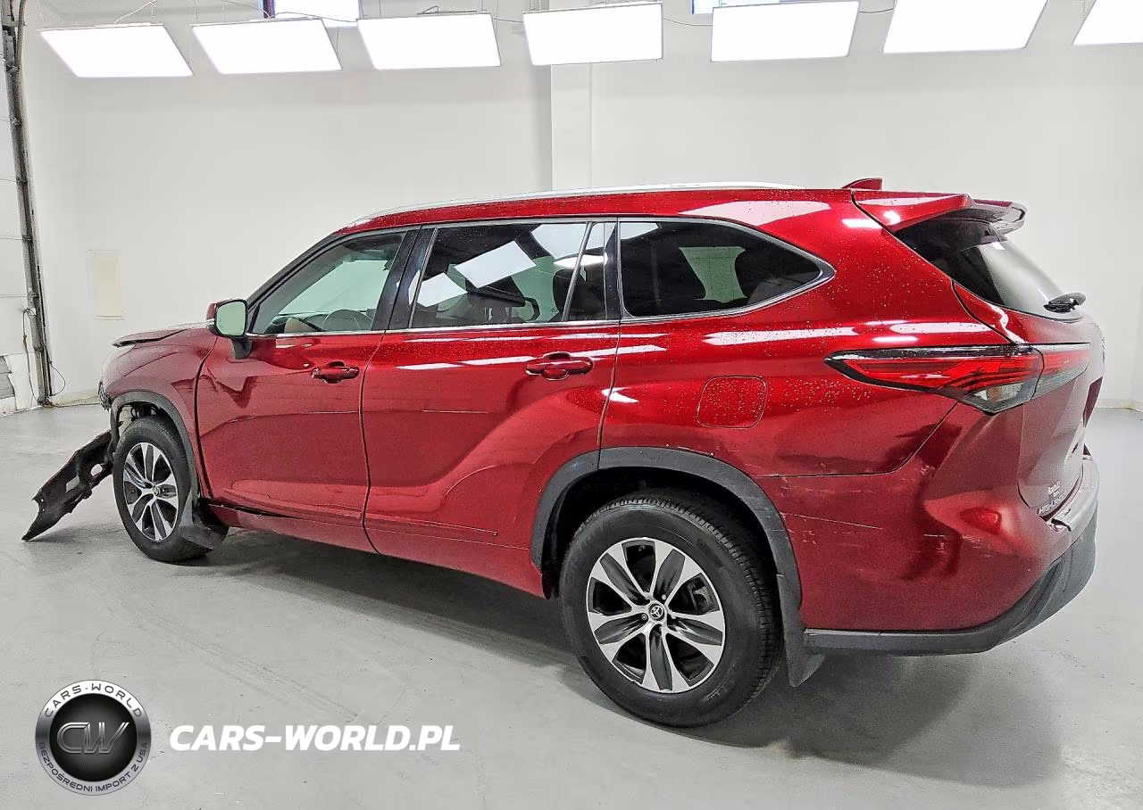 2022 Toyota Highlander Xle VIN:5TDGZRBH2NS562501 - 2