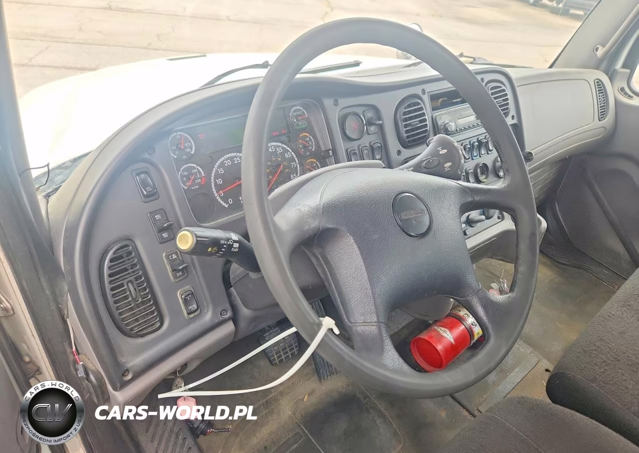 2016 Freightliner Business Class M2 Semi Truck VIN:1FUJC5DV9GHGY4861 - 8